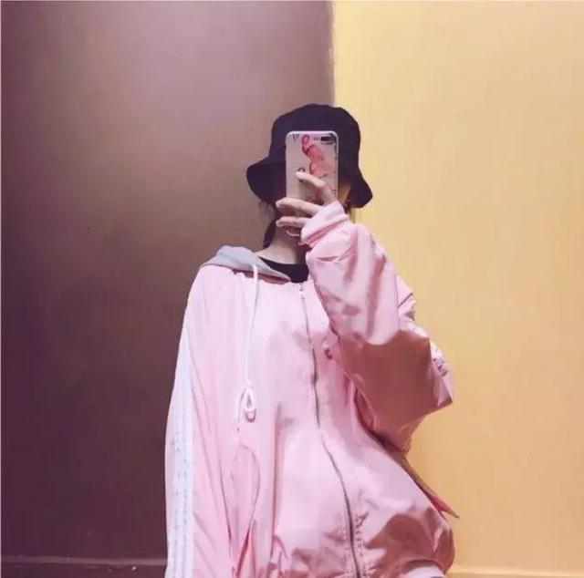 何必念念不忘是嫌他不够残忍还是怪自己不够愚蠢 何必念念不忘是嫌他不够残忍还是怪自己不够愚蠢