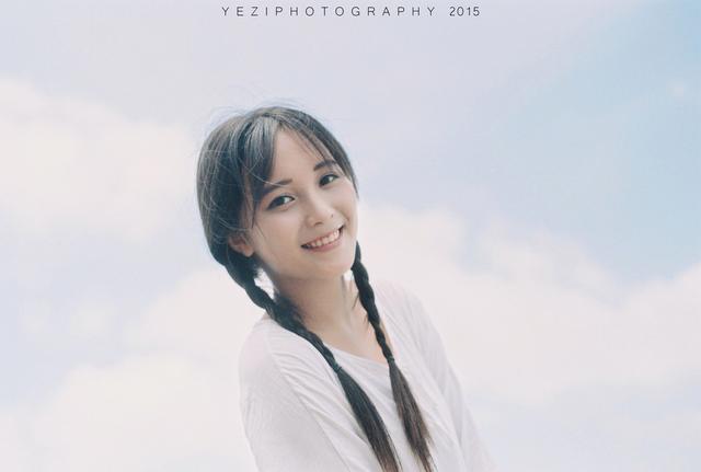 有旳伤，注定要埋在心里；有的人，注定要留在回忆里