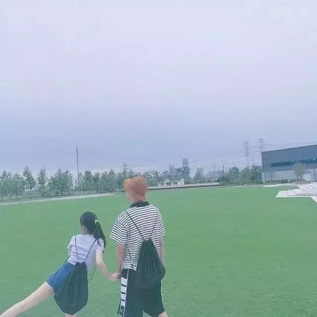 多希望你知道其实我并不洒脱 多希望你知道其实我并不洒脱