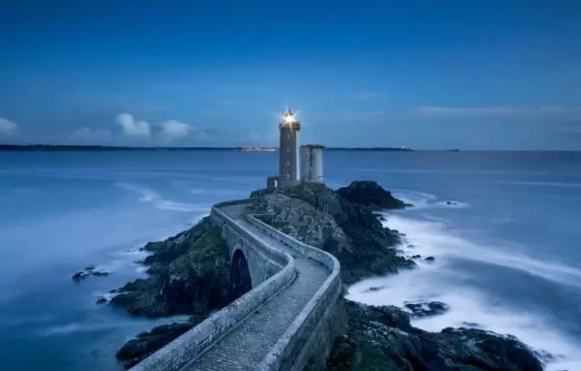 洗脑最厉害的10句名言！经典