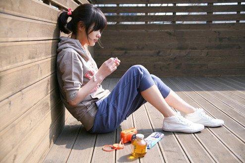 一句话心累伤感的情感语录配图