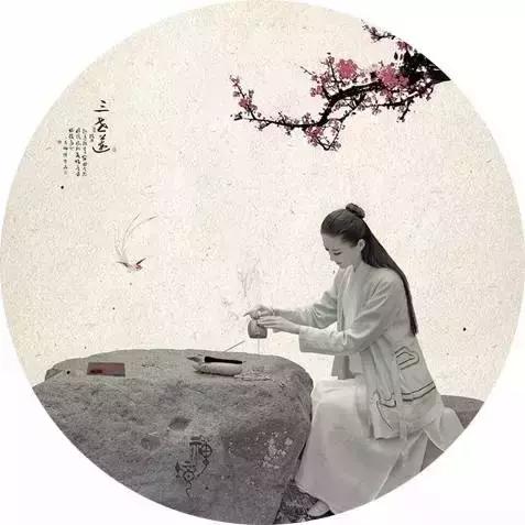 倾听一朵莲的心事