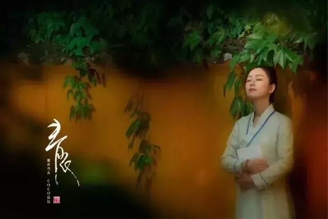 摒弃忧伤，让快乐前行