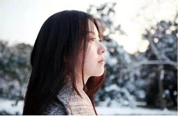 十句朋友圈触碰心灵的经典语录，句句精辟