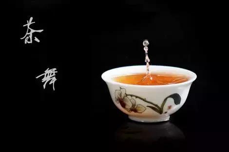 人生如茶，须要用心感受