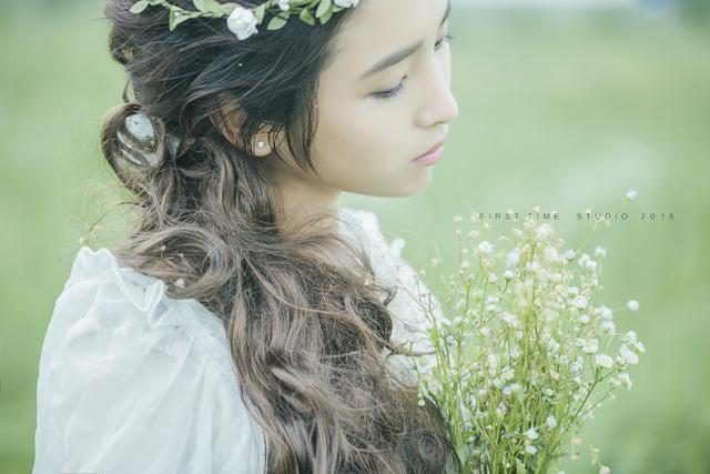 心情语录：梦已逝，心已碎，留下的只是在为离开做准备