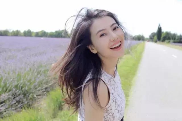 真正的富有，是你脸上的微笑