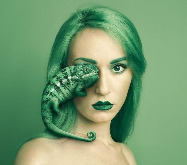 对别人的隐私，不多问，不纠缠，最好非请勿入