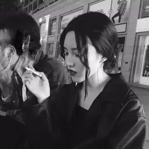 不要用耳朵恋爱 真正对你好的全在细节里 不要用耳朵恋爱 真正对你好的全在细节里