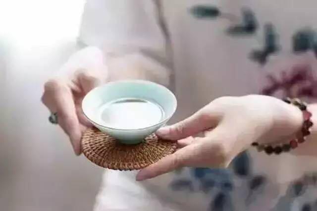 做善良的人，写动人的暖