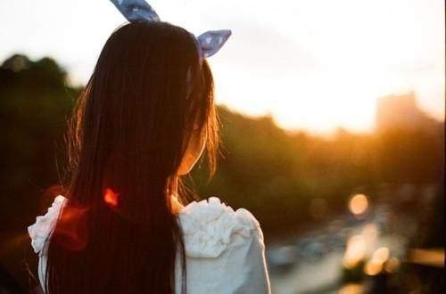 现实社会经典语录,透彻露骨,句句扎心 现实社会经典语录,透彻露骨,句句扎心