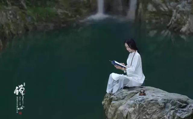 我依然无法看透悲伤