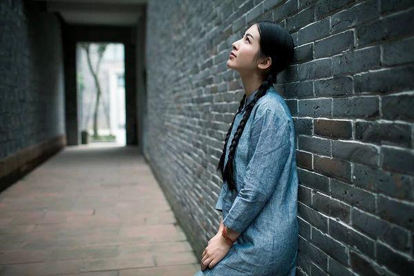 深夜情感语录唯美句子，句句扎心