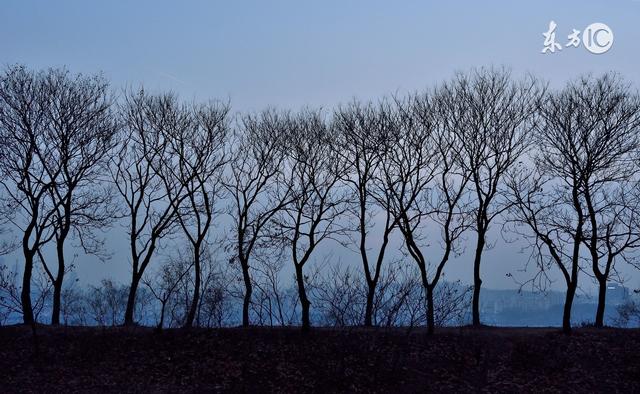 李嘉诚人穷的时候要少在家里