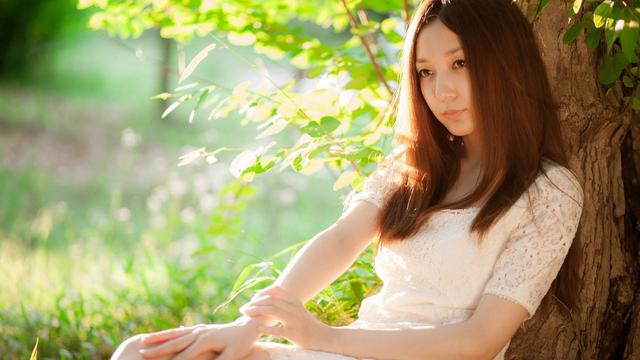 经典伤感语录：只剩似水流年走四方