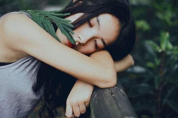 人生感悟:昨日若不弃,明日多烦忧 人生感悟:昨日若不弃,明日多烦忧