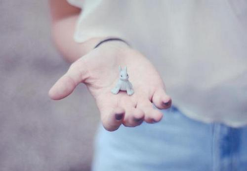 人生感悟:生活有两大误区:一是生活给人看,二是看别人生活 人生感悟:生活有两大误区:一是生活给人看,二是看别人生活