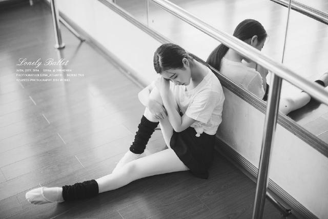 20条最伤感的一句话经典语录，入骨扎心，催人泪下