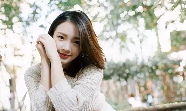写给不撒娇不哭泣的女人