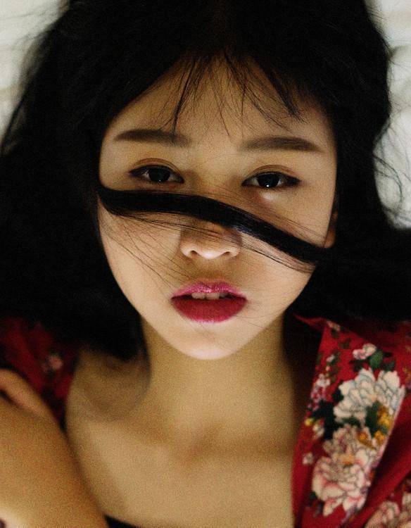 情感语录:爱情就像乘法,一人为零,结果也终究是零 情感语录:爱情就像乘法,一人为零,结果也终究是零