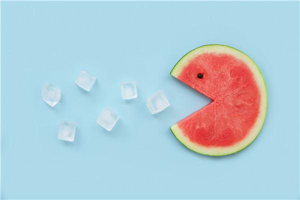 靠山山会倒，靠人人会跑，只有自己最可靠