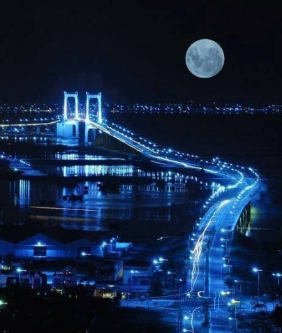 与其风雨中逃避,不如雷电中舞蹈 与其风雨中逃避,不如雷电中舞蹈